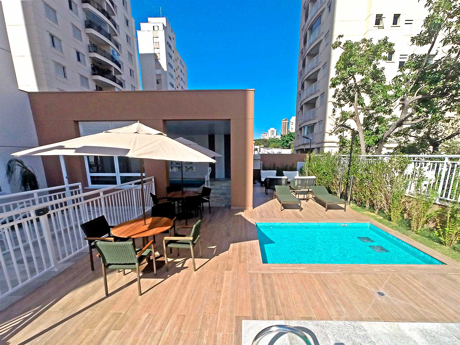 Piscina externa