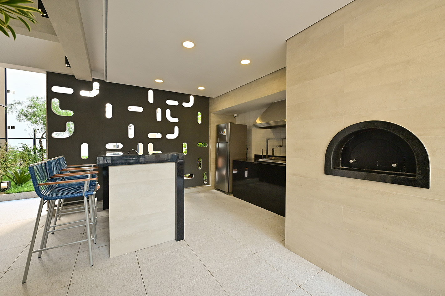 Churrasqueira com forno de pizza