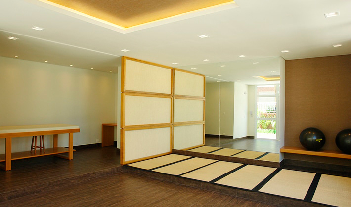 Espaço relax com sala de massagem